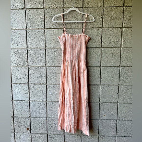 NWT FAHERTY lake view dress, medium - Picture 2 of 4